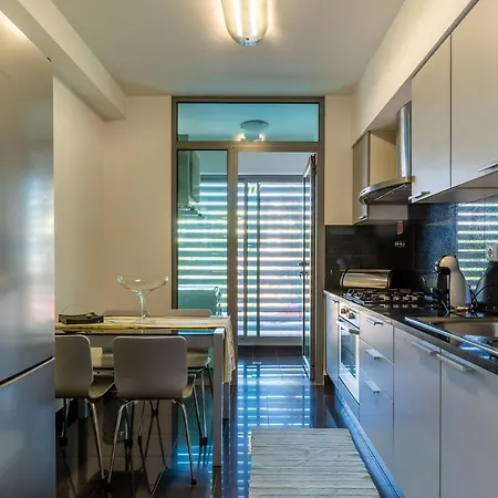 Apartment Monumental Residence Apartment With Pool By Hr Madeira